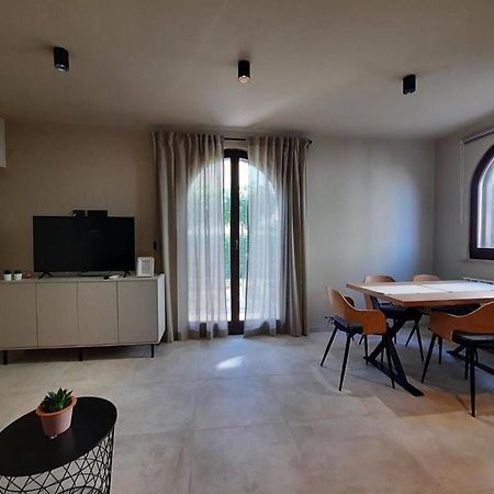 Apartments Alice Ровинь Экстерьер фото