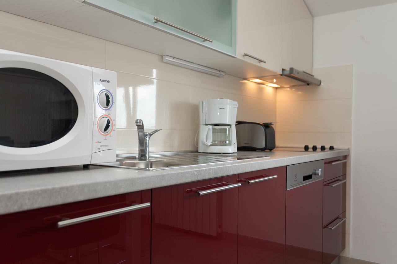 Apartments Alice Ровинь Экстерьер фото