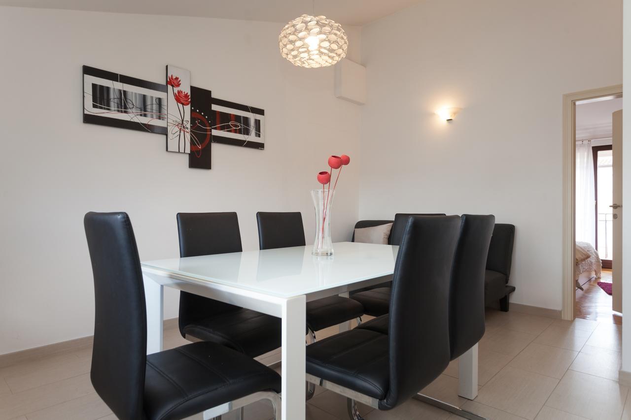 Apartments Alice Ровинь Экстерьер фото
